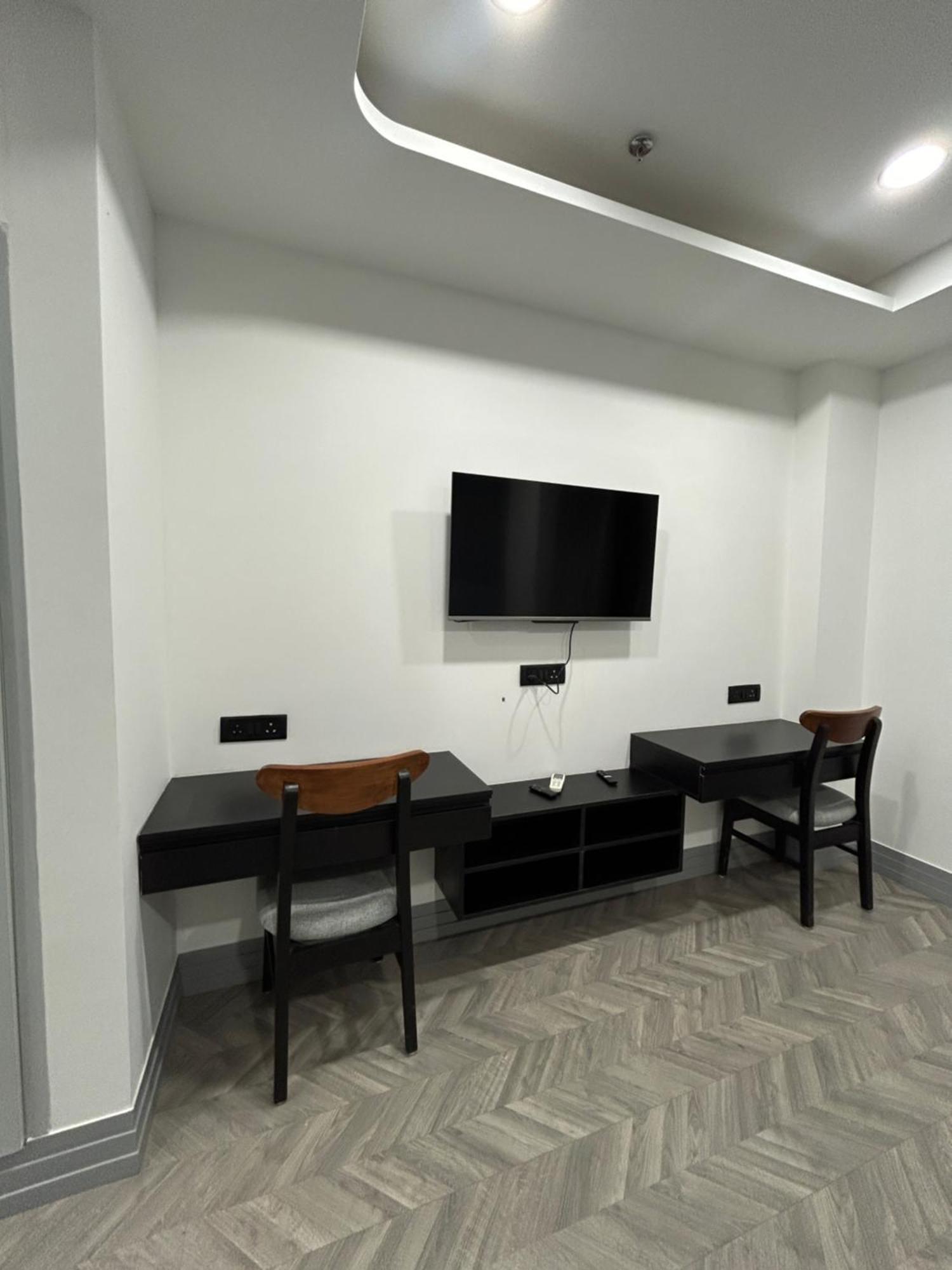 Bedchambers Serviced Apartment, Golf Course, Gurgaon Luaran gambar