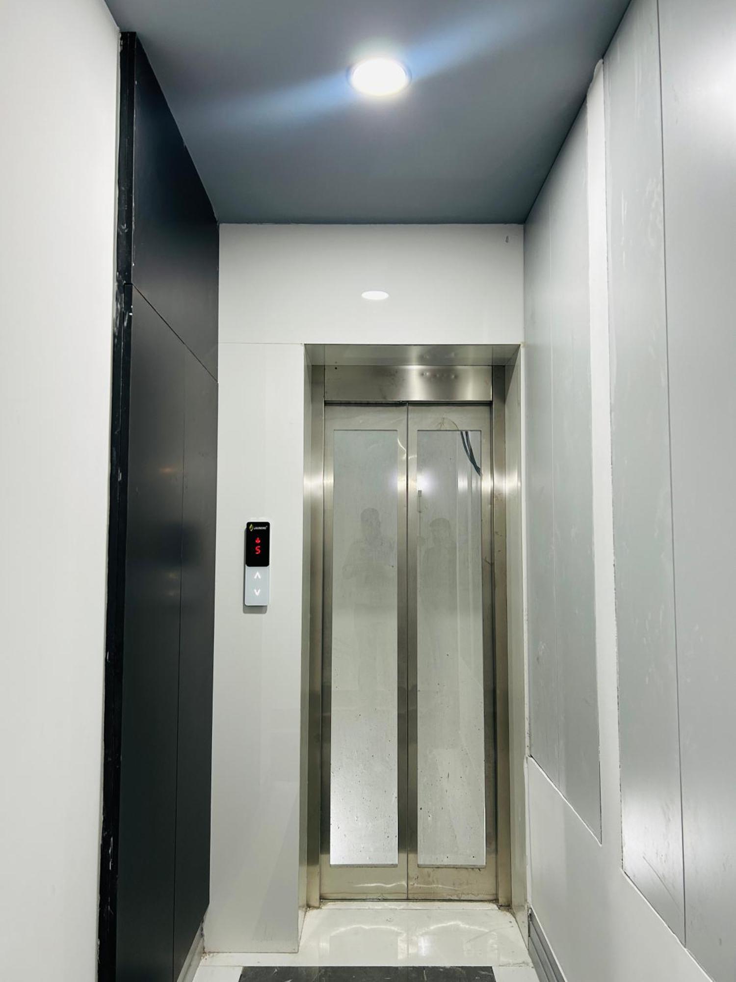 Bedchambers Serviced Apartment, Golf Course, Gurgaon Luaran gambar