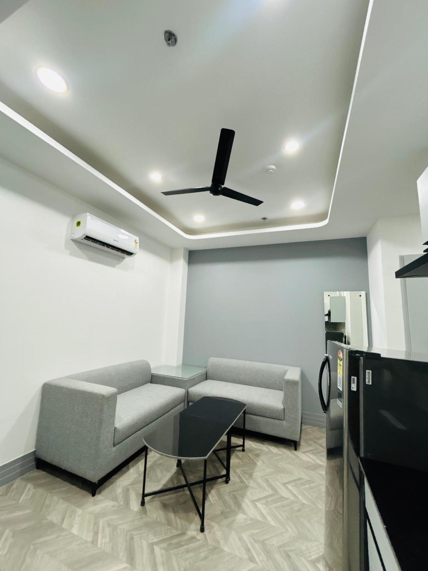 Bedchambers Serviced Apartment, Golf Course, Gurgaon Luaran gambar