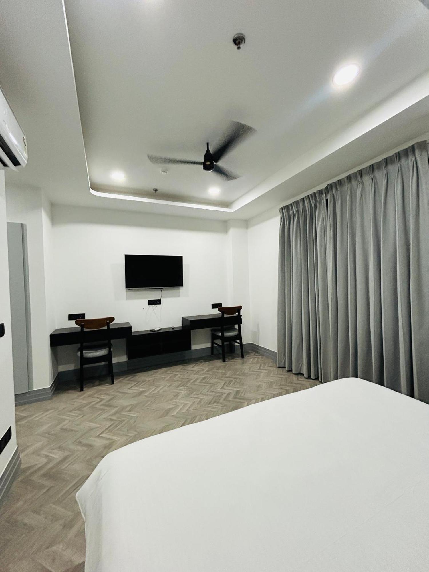 Bedchambers Serviced Apartment, Golf Course, Gurgaon Luaran gambar