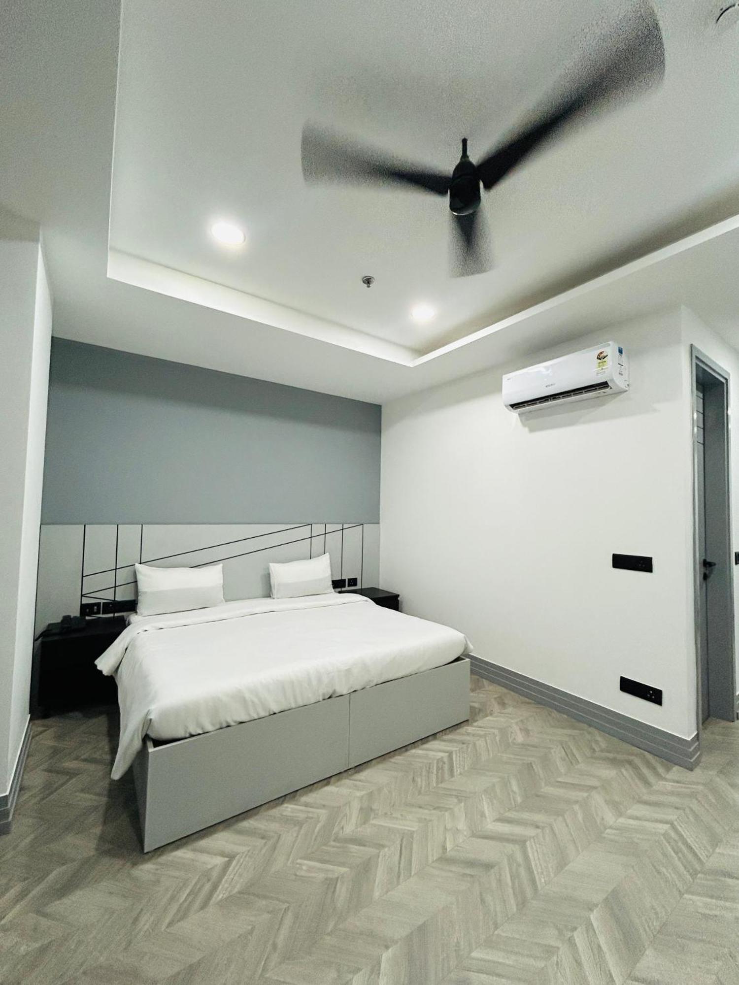Bedchambers Serviced Apartment, Golf Course, Gurgaon Luaran gambar