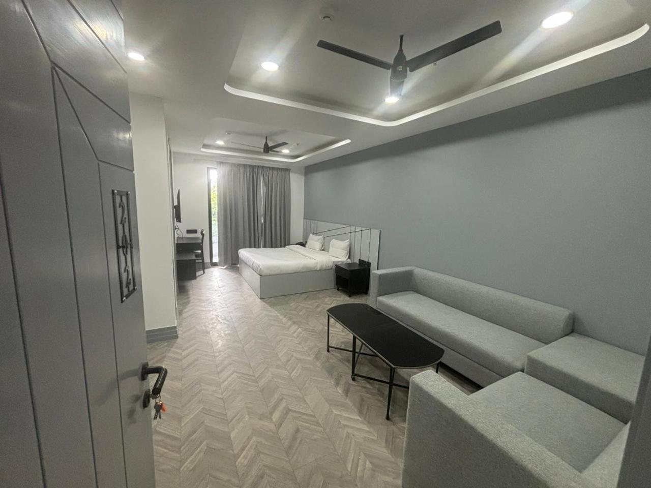 Bedchambers Serviced Apartment, Golf Course, Gurgaon Luaran gambar